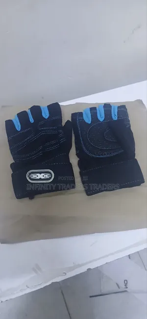 Gloves za Gym Zisizoteleza