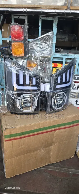 Mwangaza wa Kichwa wa LED Mpya wa Isuzu NMR, NQR, FRR, FTR, FVZ