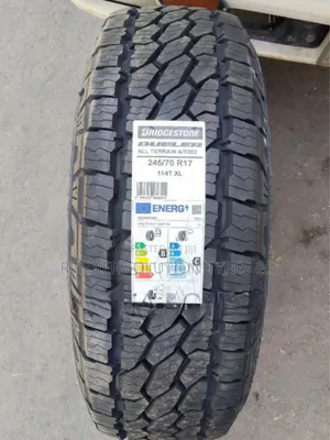 Tairi za Bridgestone Dueler A/T 002 245/70 R17 114T XL