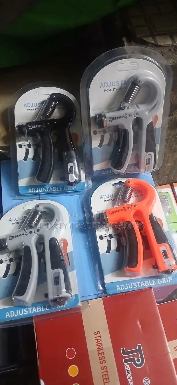 Bodyfit Adjustable Hand Grips - 1