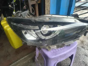 Mazda CX-5 2015 Headlights