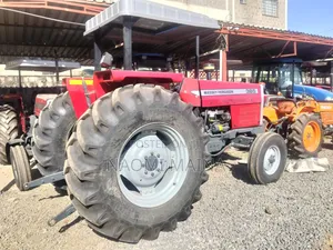 Tractor Mpya Massey Ferguson 85 HP 2WD - Mauzo ya Kufuta Ghala