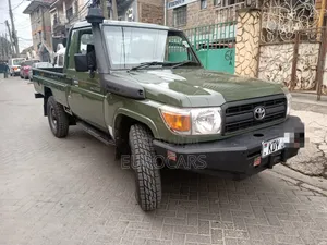 Toyota Land Cruiser 2009 Pickup