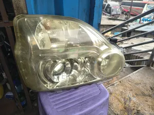 Nissan X-Trail NT32 Xenon Headlight
