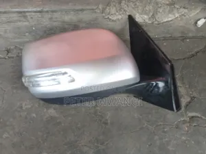 Toyota V8 Side Mirror (200 Series) - Ex-Japan, Camera