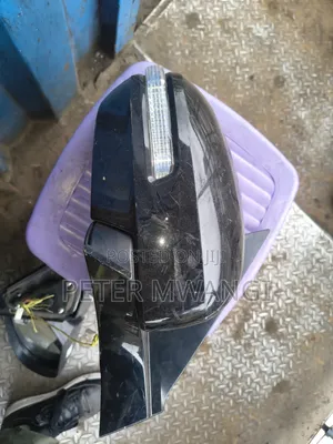 Suzuki Swift 2010 Side Mirror Indicator