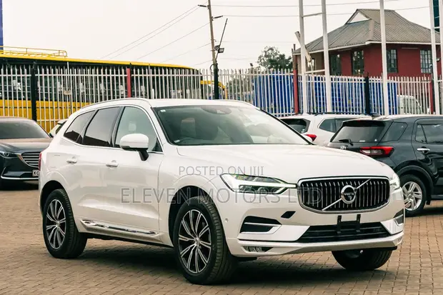 Volvo XC60 T5 2019 Nyeupe - 1