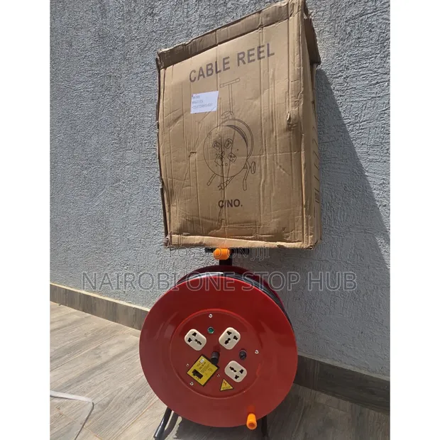 100m Extension Cable Reel - 2.5mm² - 1
