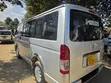 Toyota HiAce 2012 Silver - 4