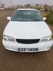 Toyota Corolla 2001 White - 1