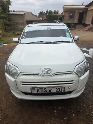 Toyota Succeed 2018 - White