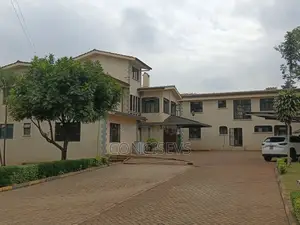 Nyumba ya Kifahari Vyumba 8 Nyari Estate, Nairobi Inauzwa