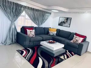 Kochi ya L-Shape ya Sehemu 6 yenye Mito ya Nyuma ya Kijivu