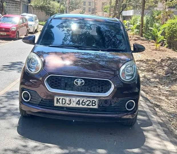 Toyota Passo 2017 Brown - 1