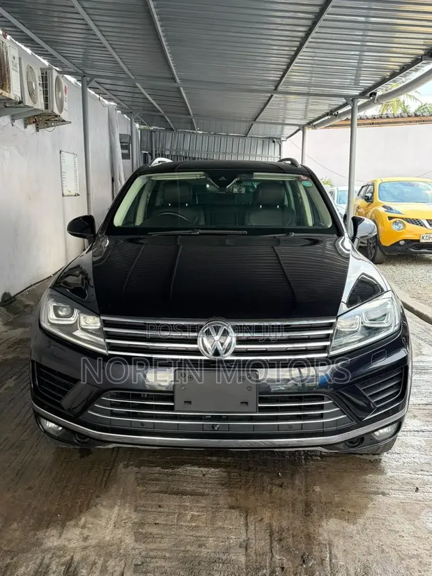 Volkswagen Touareg 2017 - Matt Black - 1