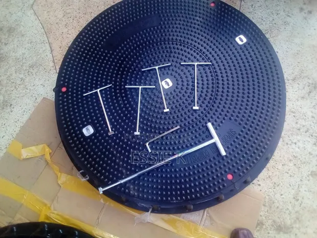 Fuel Station Manhole Covers - 40 Tonnes, Lockable - 1