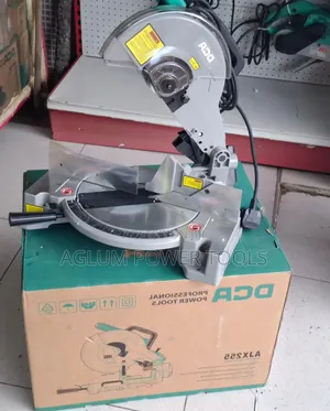 DCA AJX255 Compound Miter Saw