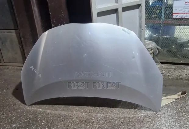 Toyota Aqua 2012 Bonnet - 1