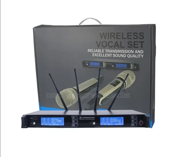 SKM9000 Professional UHF Wireless Microphone 2 Channel System - 1