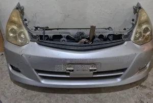 Toyota Wish 2005 Nosecut Xenon - Black
