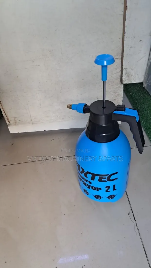 FIXTEC 2L Pressure Sprayer - 1