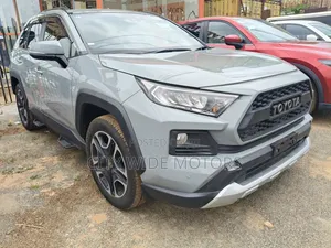 Toyota RAV4 2020 Adventure