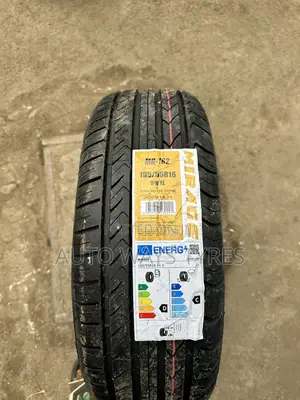 Tairi ya Mirage 195/55R16