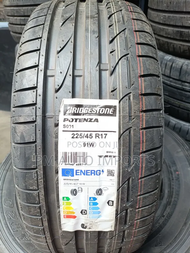 Matairi ya Bridgestone 225/45R17 - 1