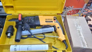 Dewalt 26mm Rotary Hammer Drill with SDS Chuck & Carry Case
