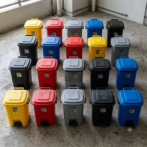 30 Litre Hard Plastic Pedal Bin - Brand New