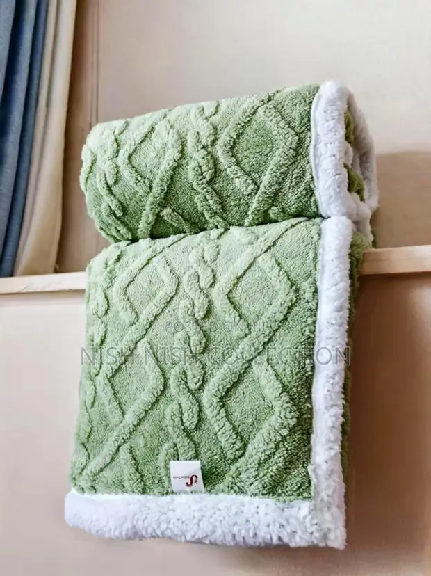 Heavy Sherpa Fleece/Throw Blanket - 1