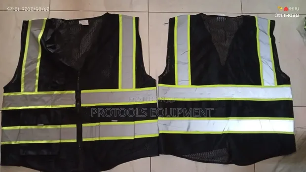 Black Mesh High-Visibility Safety Vest - 1