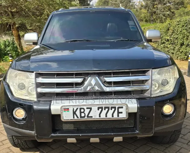 Mitsubishi Shogun 2008 Nyeusi Matt - 1