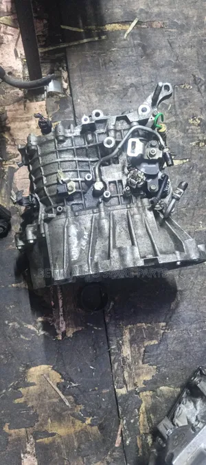 Daihatsu Mira Gearbox