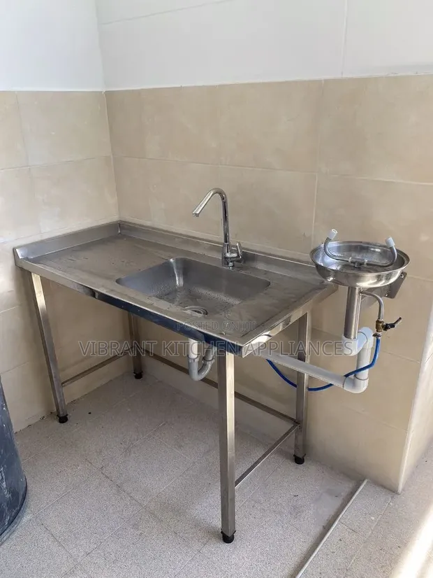 Freestanding Commercial Sink Unit - 1