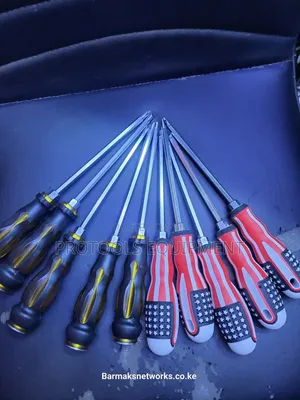Flat Head Screwdrivers - Mpya Kabisa