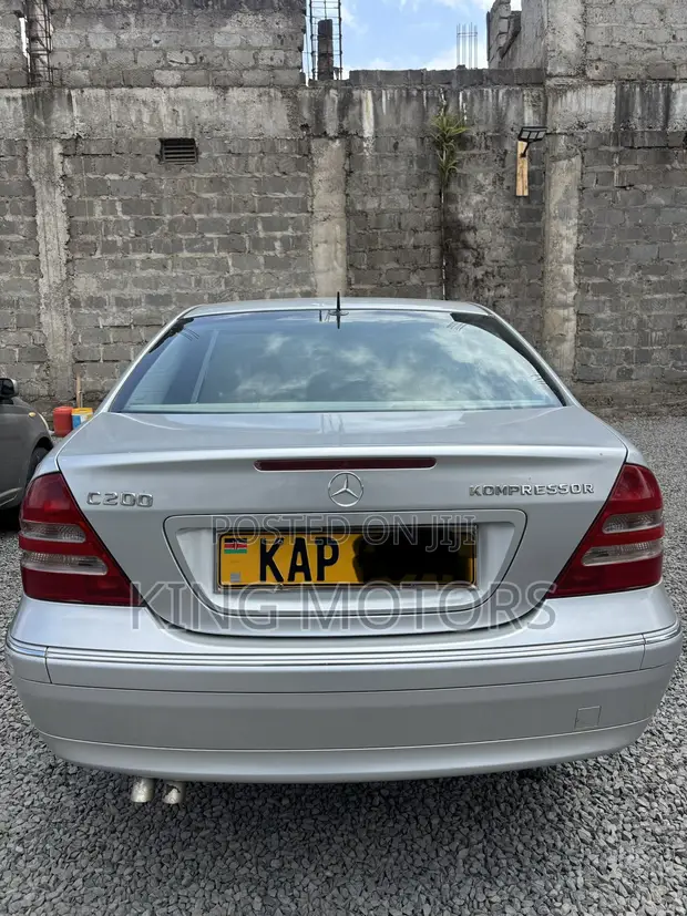 Mercedes-Benz C200 2003 - 1