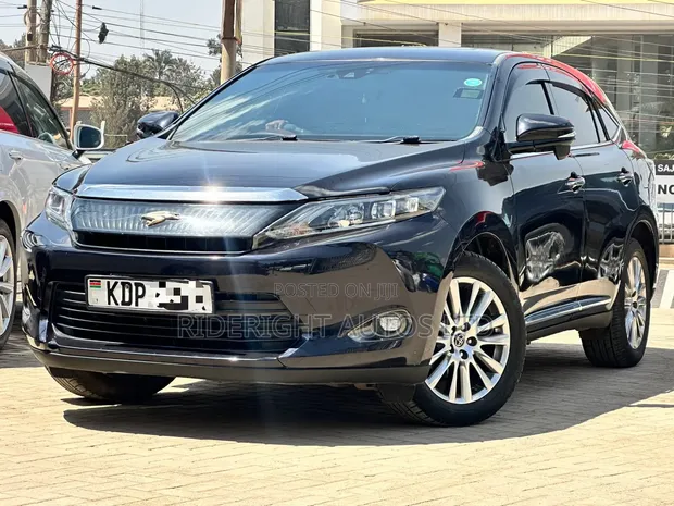 Toyota Harrier 2016 Nyeusi - 1