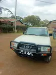 Nissan Hardbody 2015 Nyeupe - 3