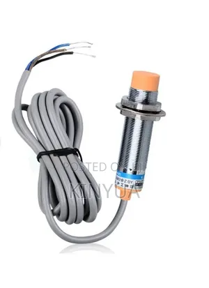 Capacitive Proximity Switch (PNP)