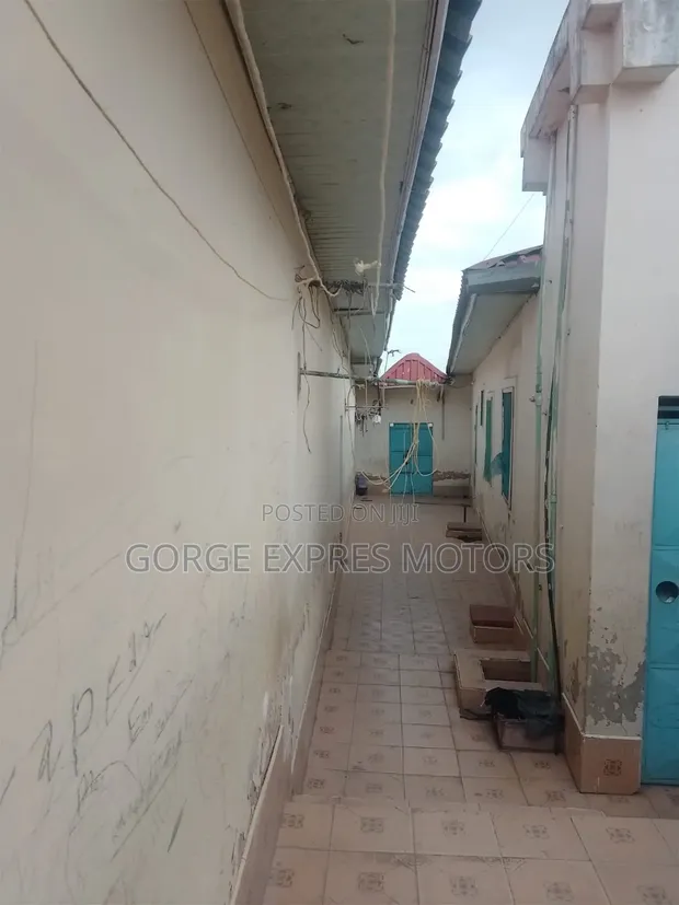 Nyumba ya Vyumba 1 Iliyo na Samani kwa Uuzaji Mnarani, Likoni - 1