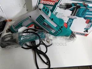 Total Impact Drill 900W