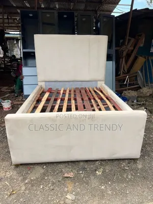 Kitanda cha Plain 4x6 cha Upholstery cha Cream