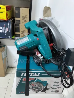 Total Circular Saw 1400W