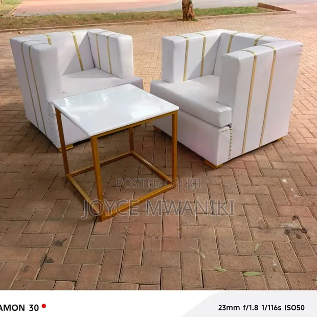 Luxury Leather VIP Restaurant Couch & Table (2 Seater) - 1