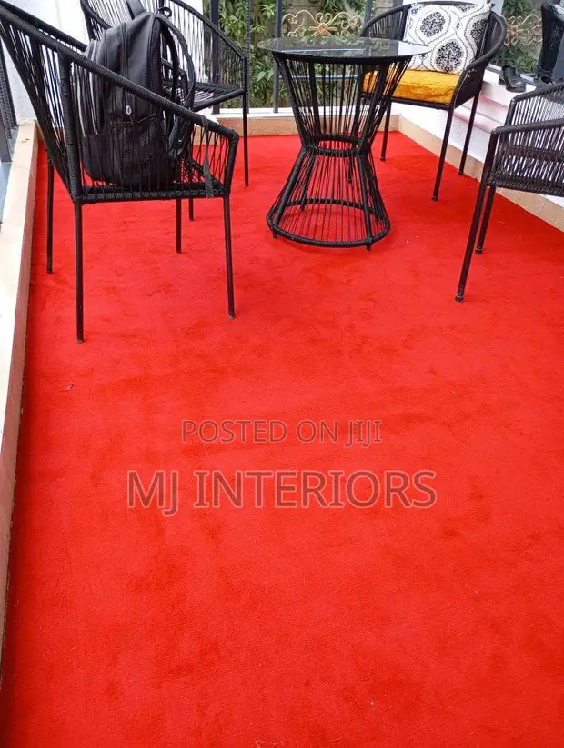 Luxury Red Wall-to-Wall Carpet for Offices - 1