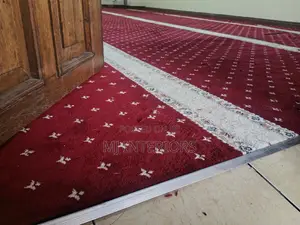 Carpet Nyekundu ya Premium Wall-to-Wall kwa Ofisi