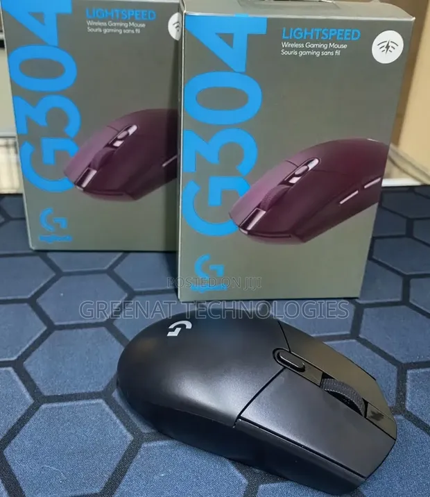 Logitech G304 LIGHTSPEED Wireless Gaming Mouse - 1