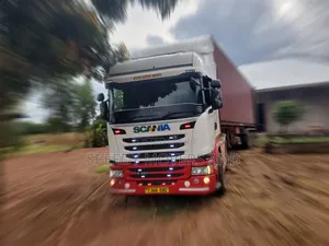 Trailer ya Kontena kwa Huduma za Usafirishaji