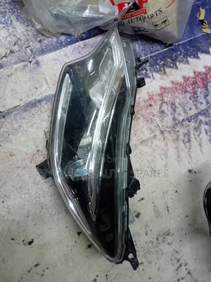 Nissan Note Headlights Letter D